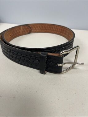 Looper Leather Men’s Black Embossed Belt Silver Buckle Casual Western Style